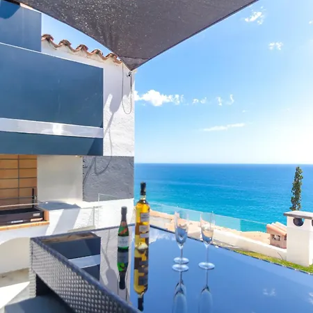 Willa Casa Blanca - Location Maitikoa Lloret de Mar