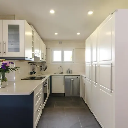 Casa Blanca - Location Maitikoa * Lloret de Mar